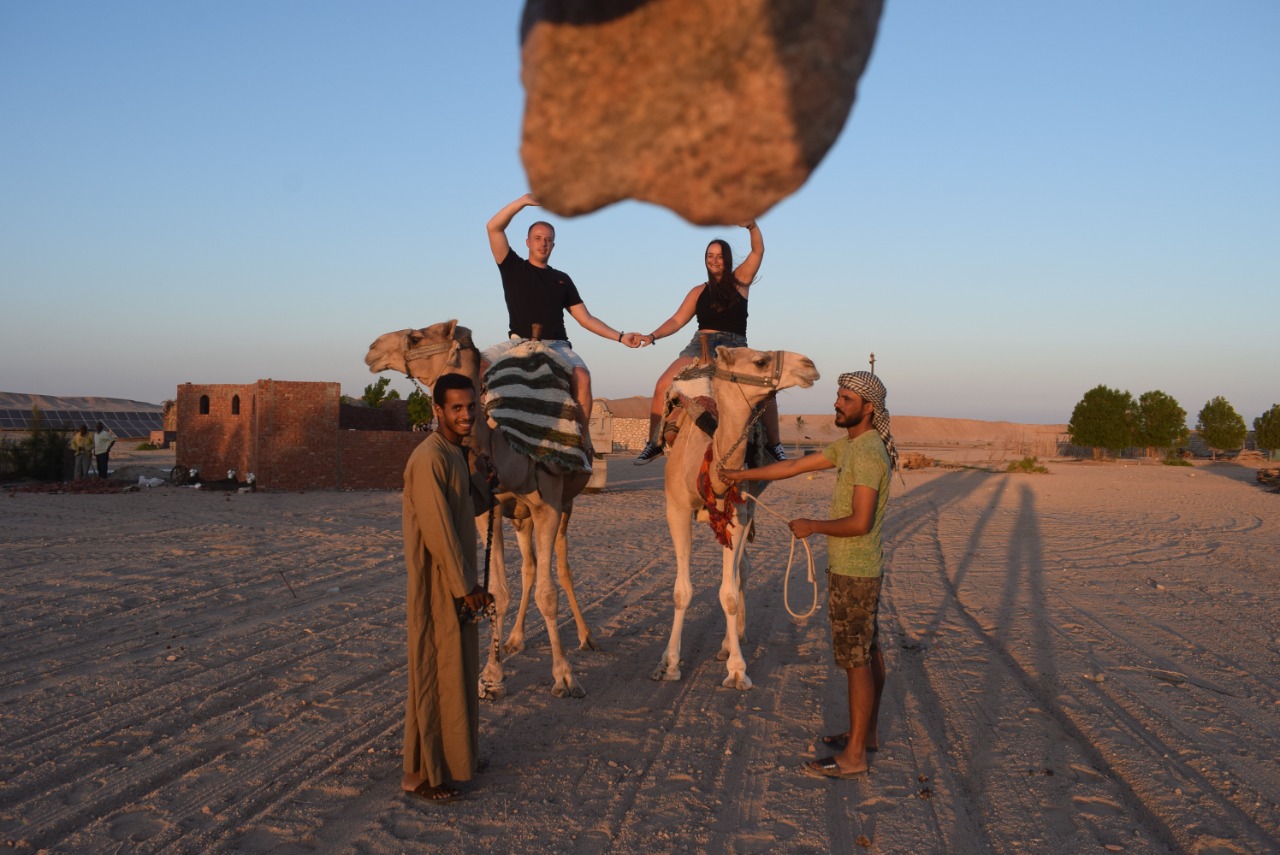 Safari dans le désert d'Hurghada + observation des étoiles et dîner